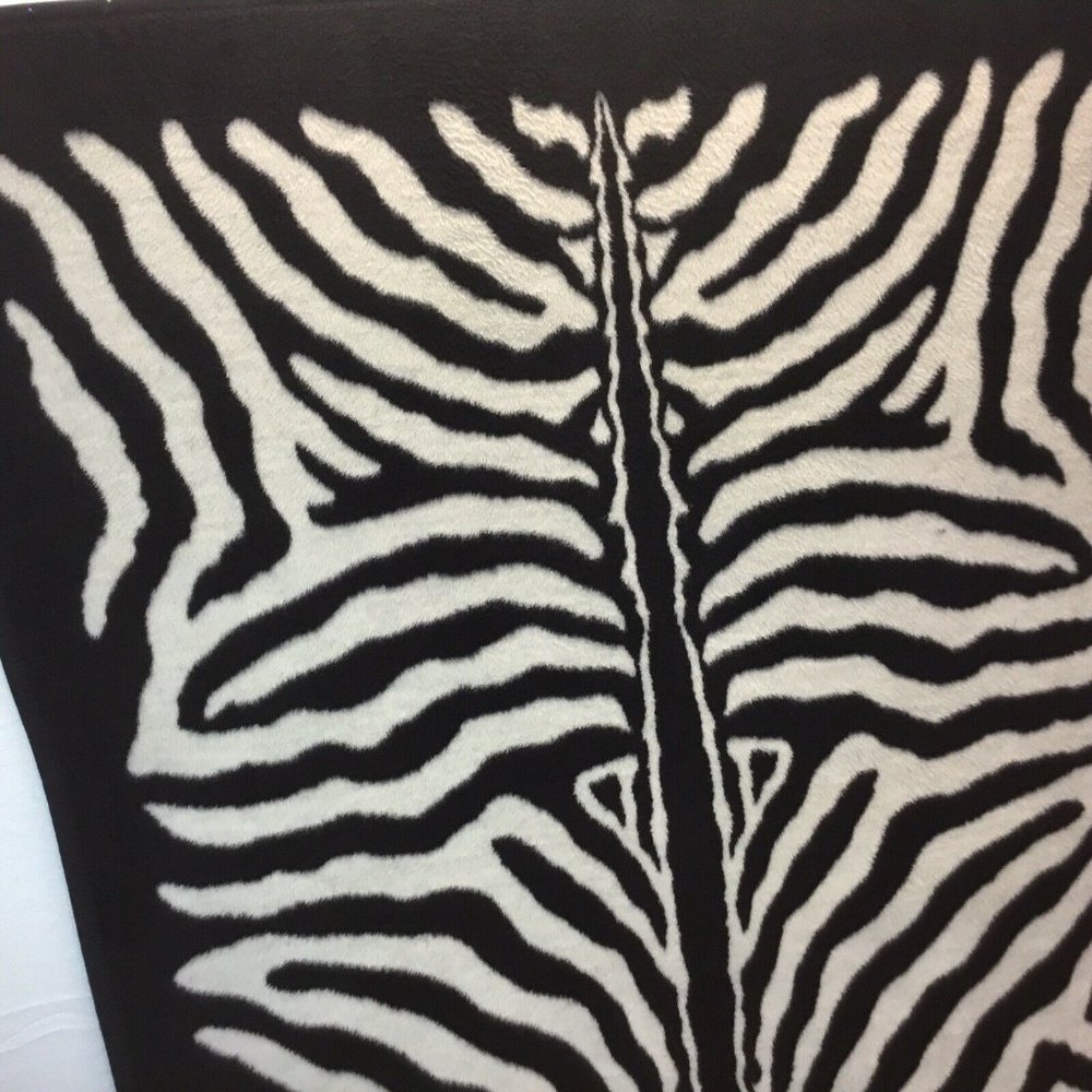 Zebra Blanket Reversible Crown Crafts Vuteks Yugoslavia Vtg Throw Plush 60 x 80 - Picture 4 of 10